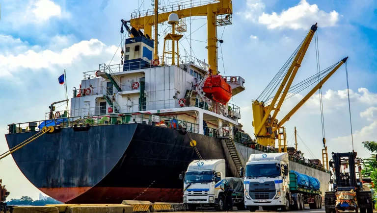 How Warehousing Improves Supply Chain Efficiency